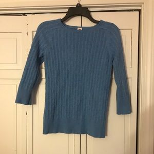 Gap sweater